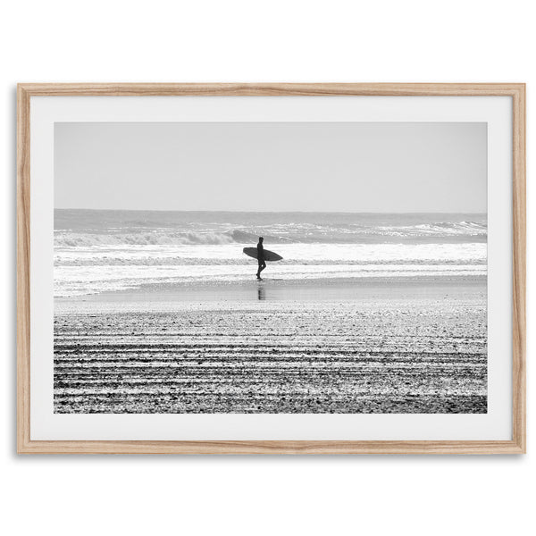 Solo Surfer